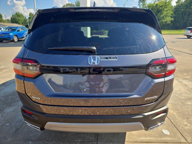new 2025 Honda Pilot car, priced at $51,050