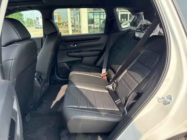 new 2026 Honda CR-V Hybrid car, priced at $42,075