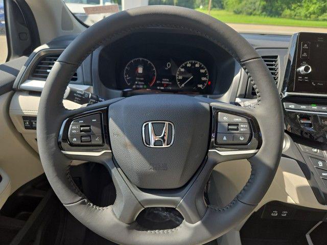 new 2025 Honda Odyssey car, priced at $45,145