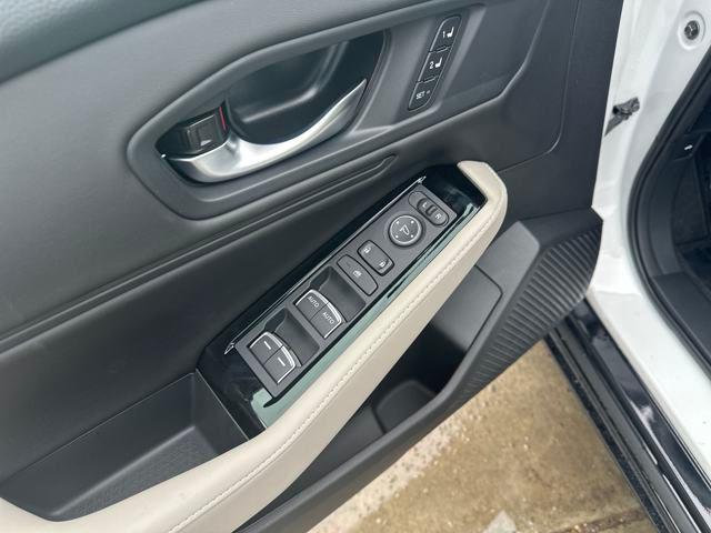 new 2025 Honda Accord Hybrid car, priced at $40,905