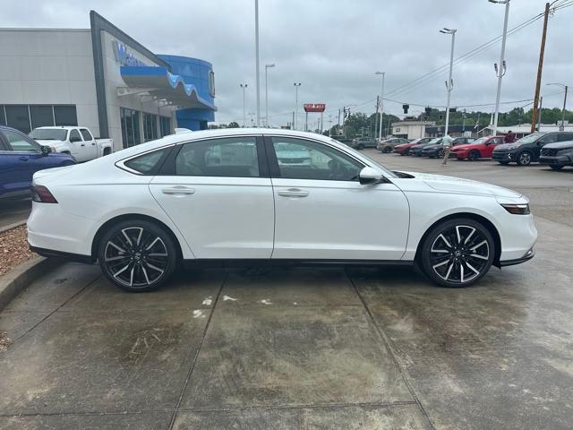 new 2025 Honda Accord Hybrid car, priced at $40,905