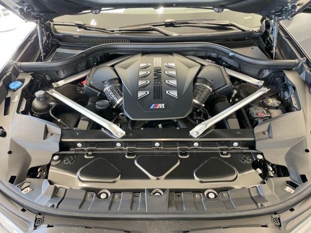 new 2025 BMW X7 car, priced at $117,985