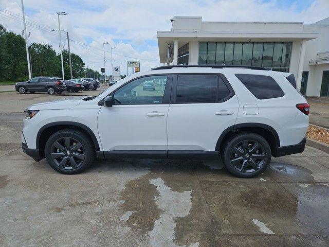 new 2025 Honda Pilot car, priced at $44,205