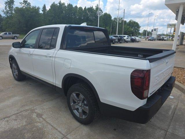 new 2025 Honda Ridgeline car, priced at $47,285