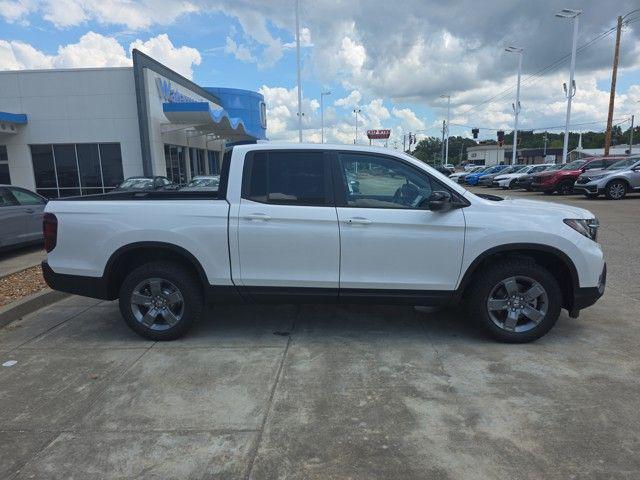 new 2025 Honda Ridgeline car, priced at $47,285