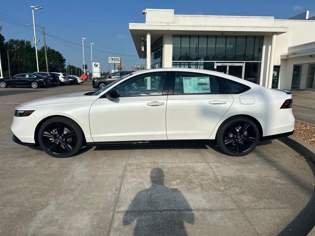 new 2025 Honda Accord Hybrid car, priced at $36,980