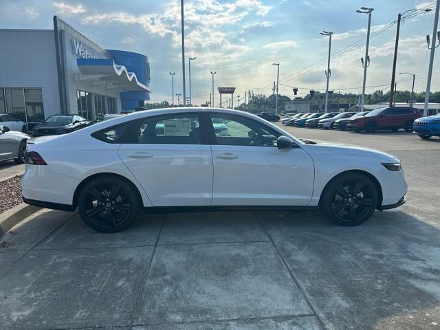 new 2025 Honda Accord Hybrid car, priced at $36,980