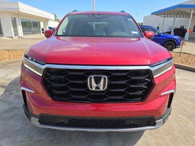 new 2025 Honda Pilot car, priced at $51,505