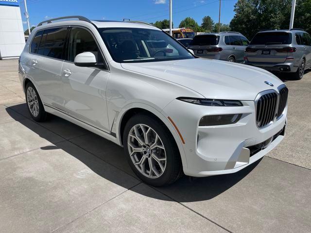 new 2026 BMW X7 car, priced at $91,655