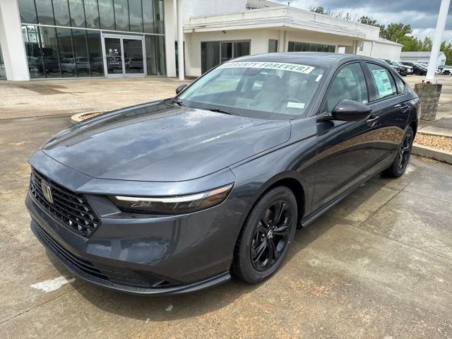 new 2025 Honda Accord car, priced at $31,710