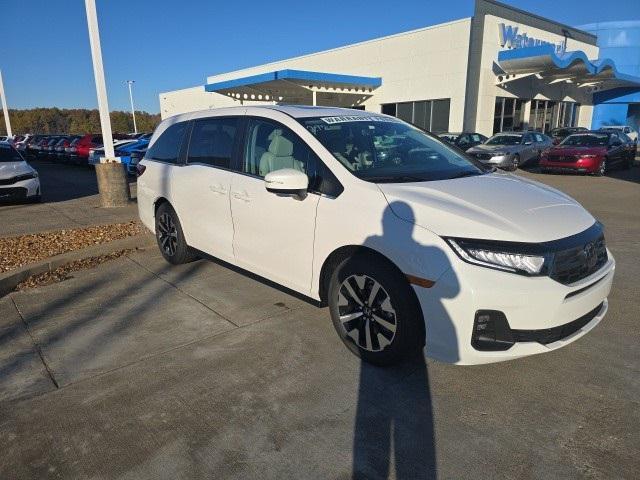 new 2025 Honda Odyssey car, priced at $43,770