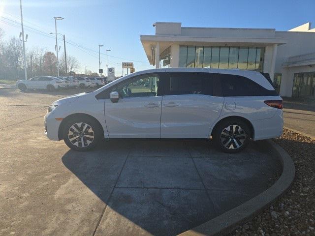 new 2025 Honda Odyssey car, priced at $43,770