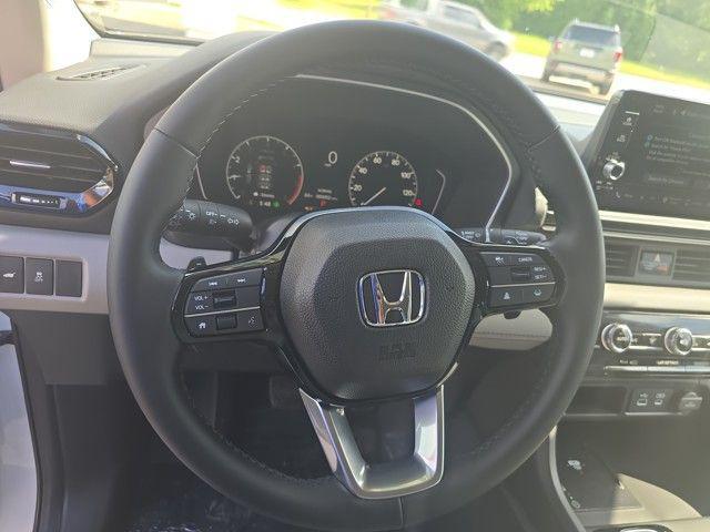 new 2025 Honda Pilot car, priced at $47,505