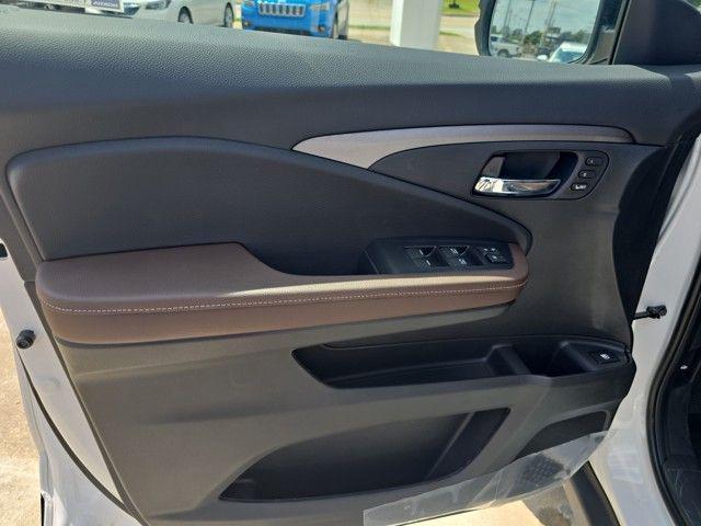 new 2025 Honda Ridgeline car, priced at $44,885