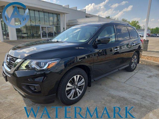 used 2017 Nissan Pathfinder car, priced at $13,195