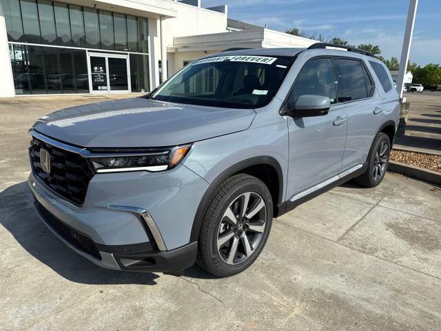 new 2025 Honda Pilot car, priced at $51,505