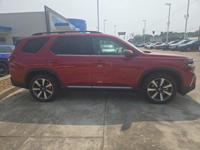 new 2025 Honda Pilot car, priced at $51,505