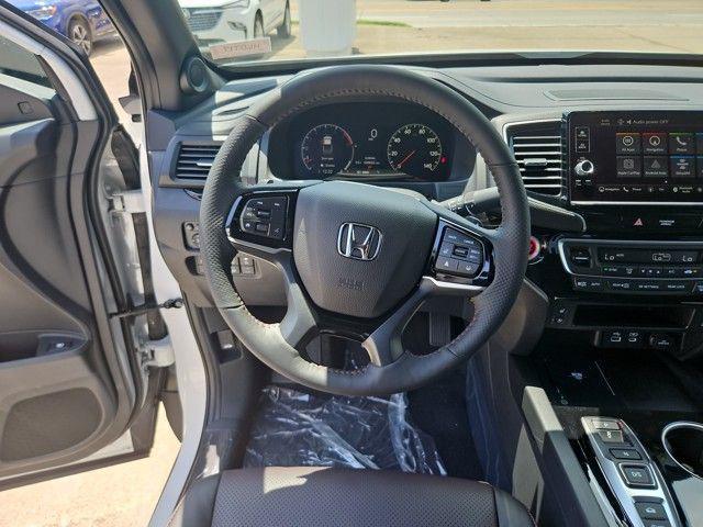 new 2025 Honda Ridgeline car, priced at $48,655