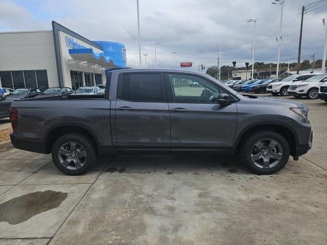 new 2025 Honda Ridgeline car, priced at $46,775