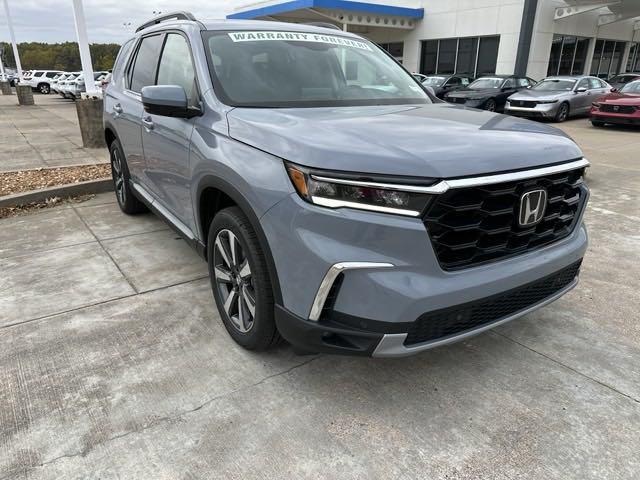 new 2025 Honda Pilot car, priced at $53,170