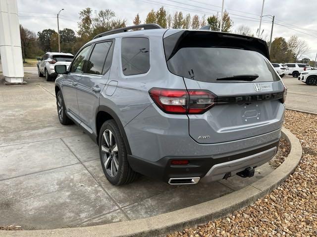 new 2025 Honda Pilot car, priced at $53,170