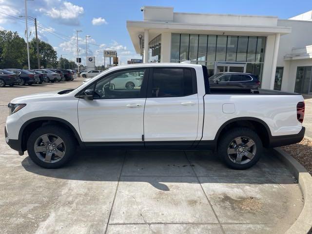 new 2025 Honda Ridgeline car, priced at $47,230