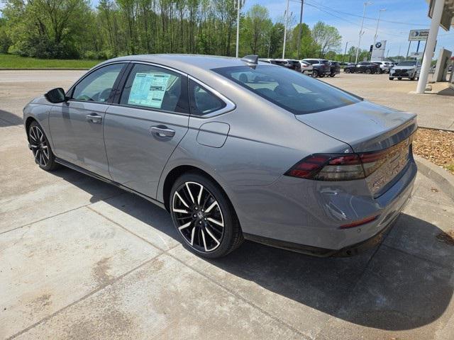 new 2025 Honda Accord Hybrid car, priced at $40,905