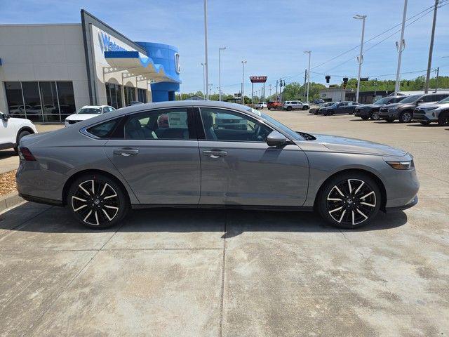 new 2025 Honda Accord Hybrid car, priced at $40,905