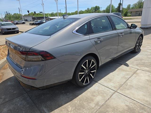 new 2025 Honda Accord Hybrid car, priced at $40,905