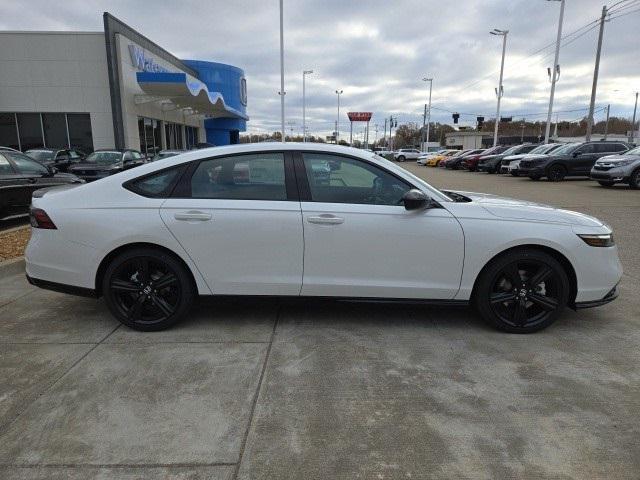 new 2025 Honda Accord Hybrid car, priced at $36,925