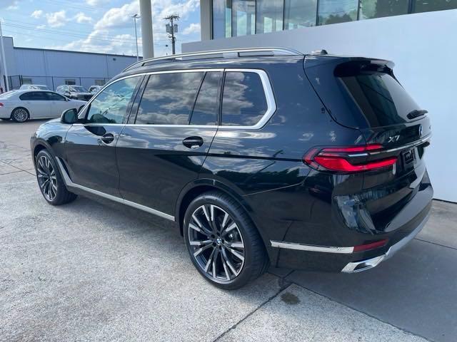 new 2025 BMW X7 car, priced at $93,505