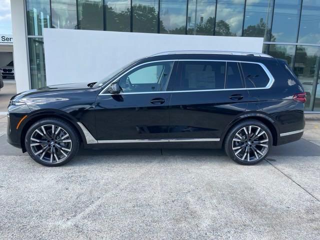 new 2025 BMW X7 car, priced at $93,505