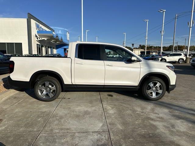 new 2025 Honda Ridgeline car, priced at $44,830