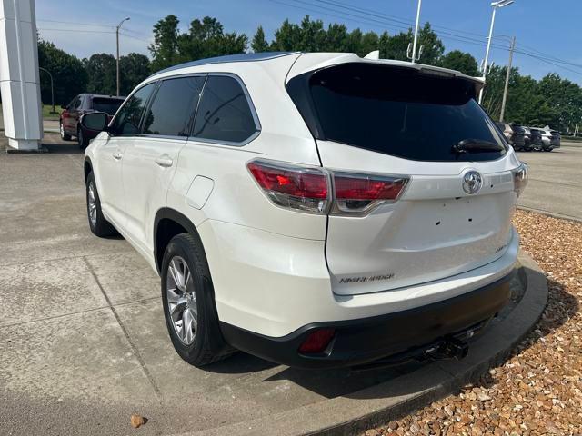 used 2015 Toyota Highlander car, priced at $16,695