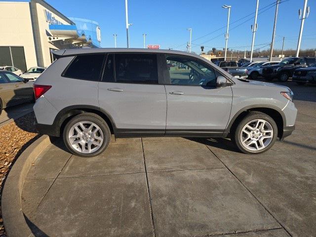 new 2025 Honda Passport car, priced at $44,305