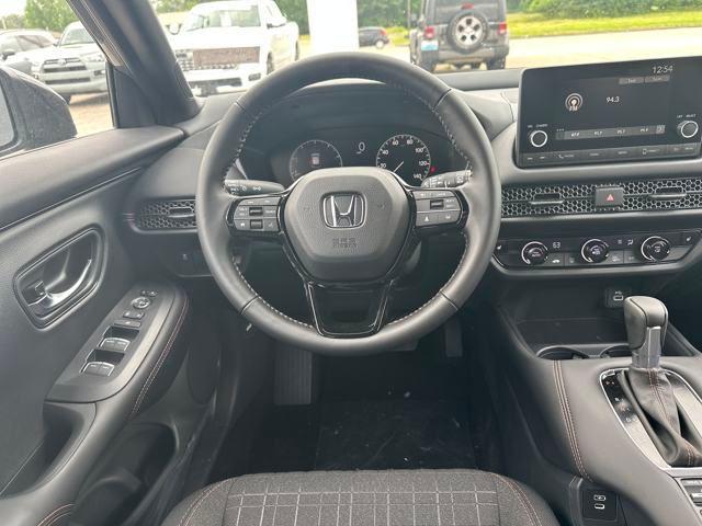 new 2025 Honda HR-V car, priced at $30,850