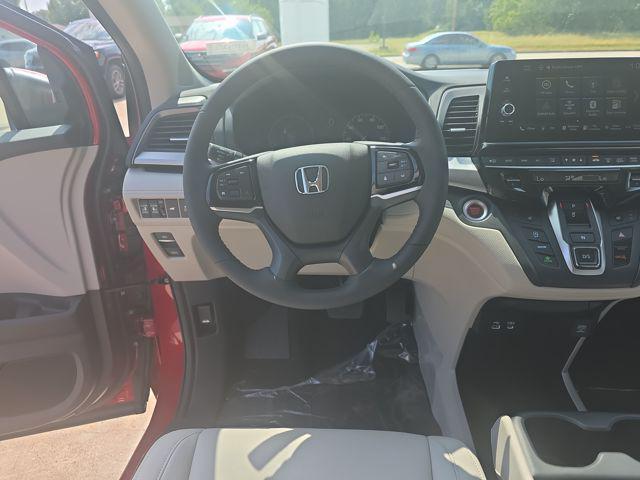 new 2026 Honda Odyssey car, priced at $45,340