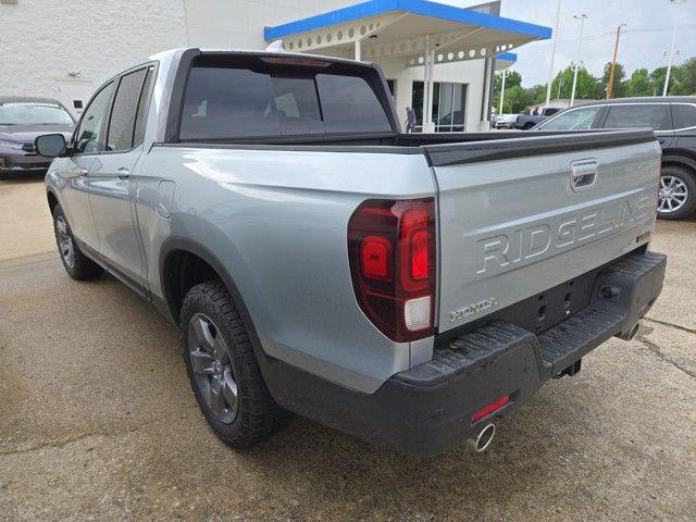 new 2025 Honda Ridgeline car, priced at $46,830