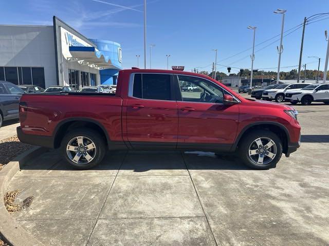 new 2025 Honda Ridgeline car, priced at $45,330