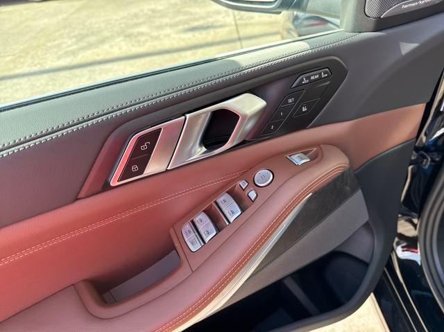 new 2025 BMW X7 car, priced at $93,335