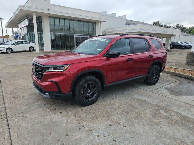 new 2025 Honda Pilot car, priced at $51,305
