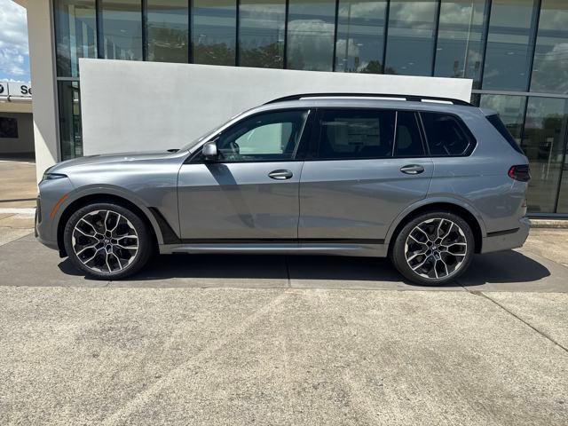 new 2026 BMW X7 car, priced at $100,425