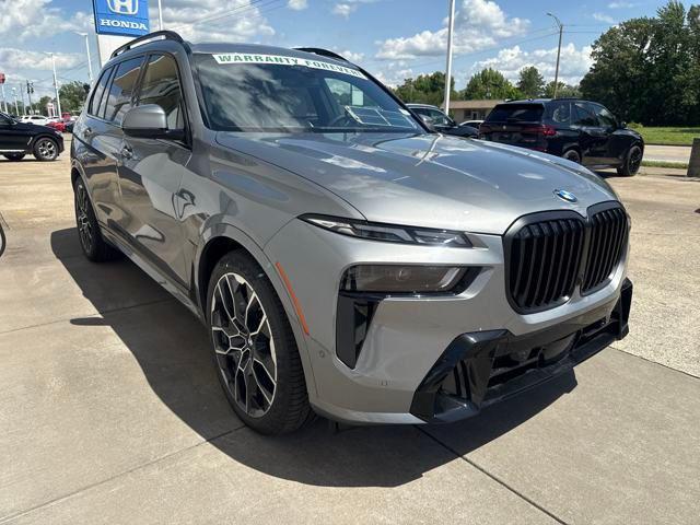 new 2026 BMW X7 car, priced at $100,425