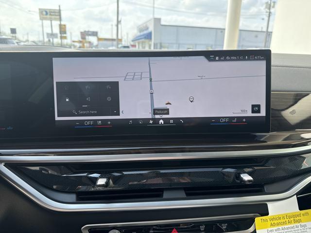 new 2025 BMW X7 car