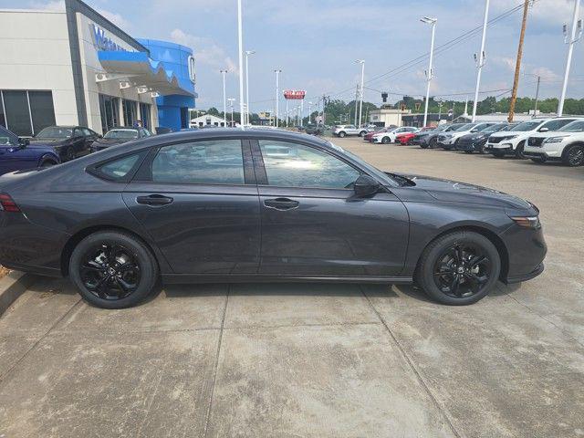 new 2025 Honda Accord car, priced at $31,710