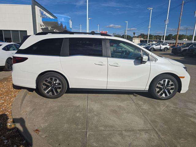 new 2026 Honda Odyssey car, priced at $45,340