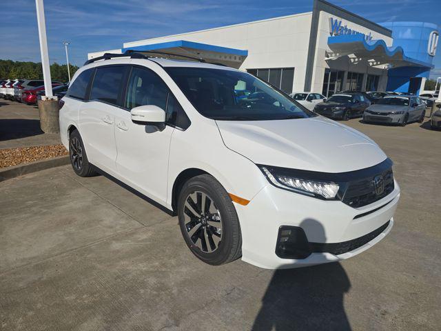 new 2026 Honda Odyssey car, priced at $45,340