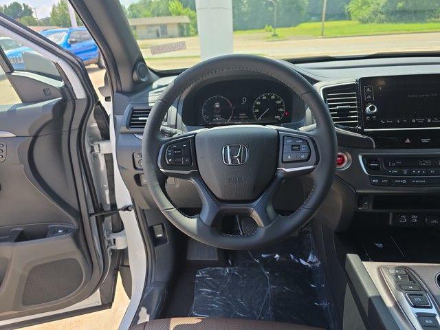new 2025 Honda Ridgeline car, priced at $44,885