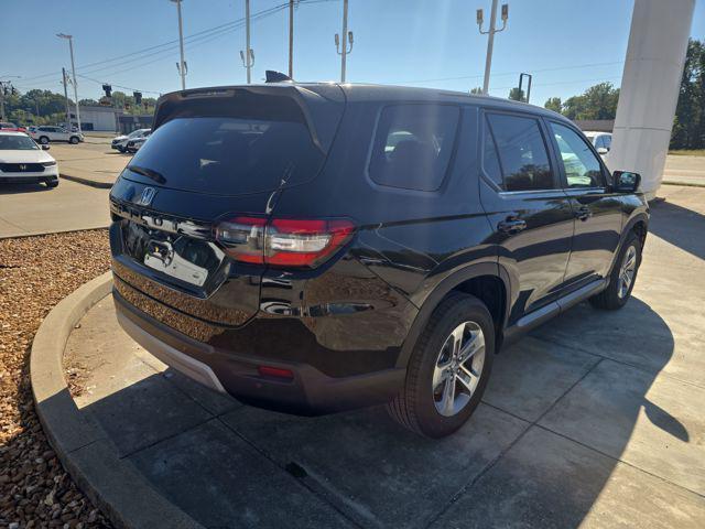 new 2025 Honda Pilot car, priced at $47,095