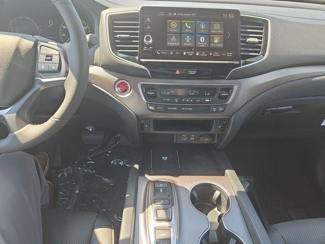 new 2025 Honda Ridgeline car, priced at $47,385